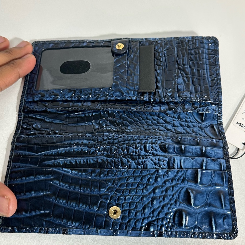 Brahmin NWT Maritime Ady Wallet - Picture 4 of 4